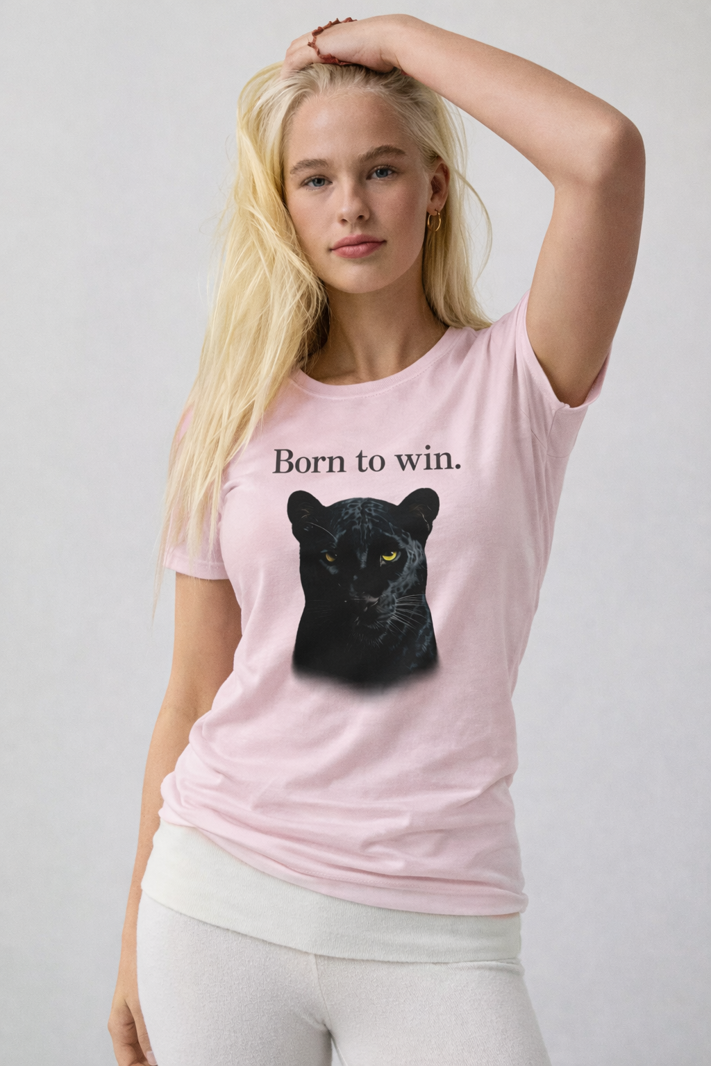 Born to Win – Women’s Relaxed T-shirt